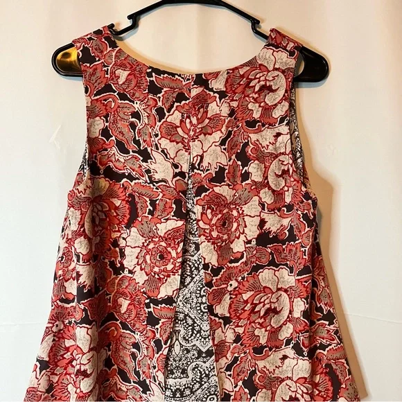 Lucky Brand Red and Black Sleeveless  Floral Blouse - Picture 3 of 5